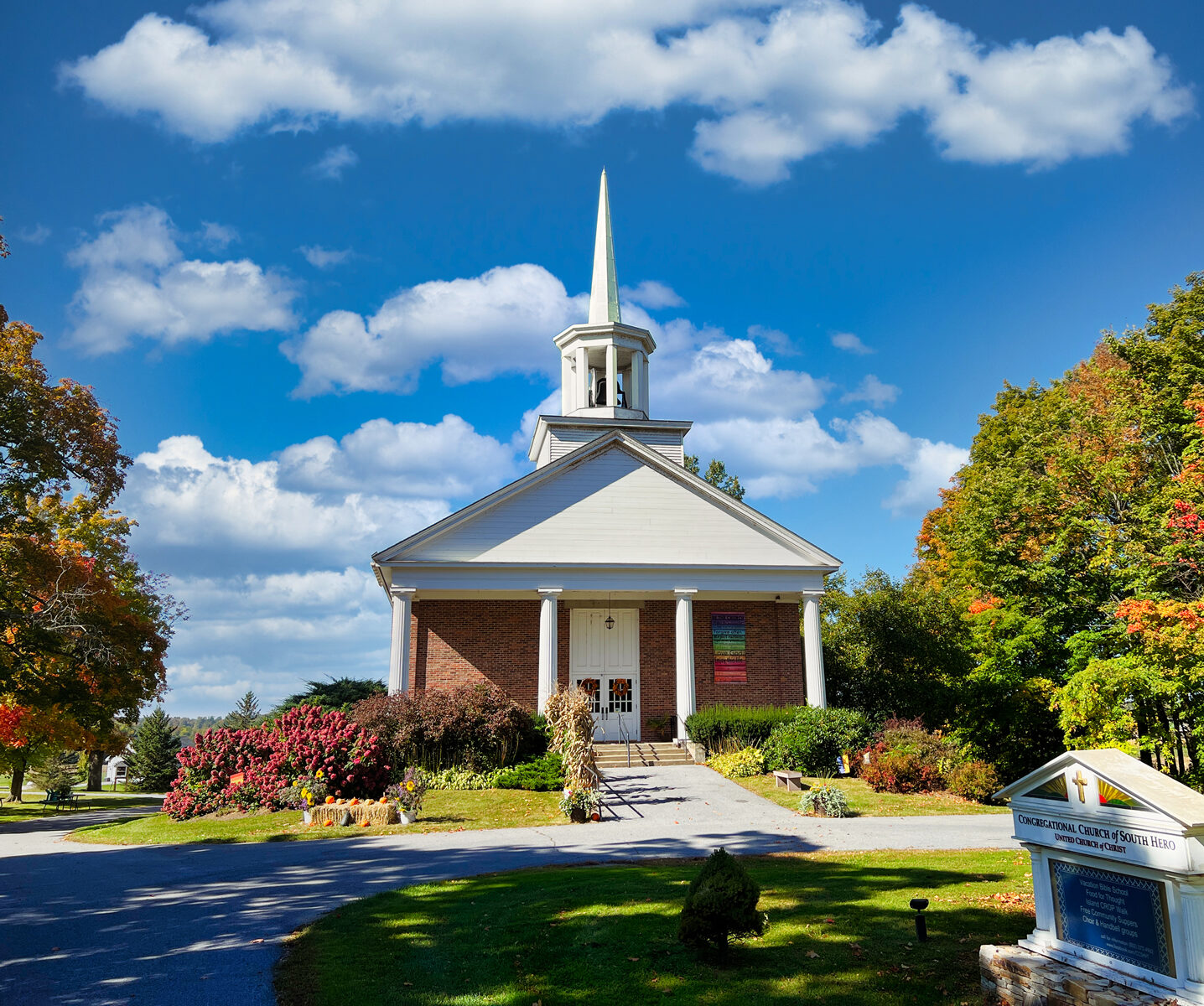 South Hero Congregational Church Front View